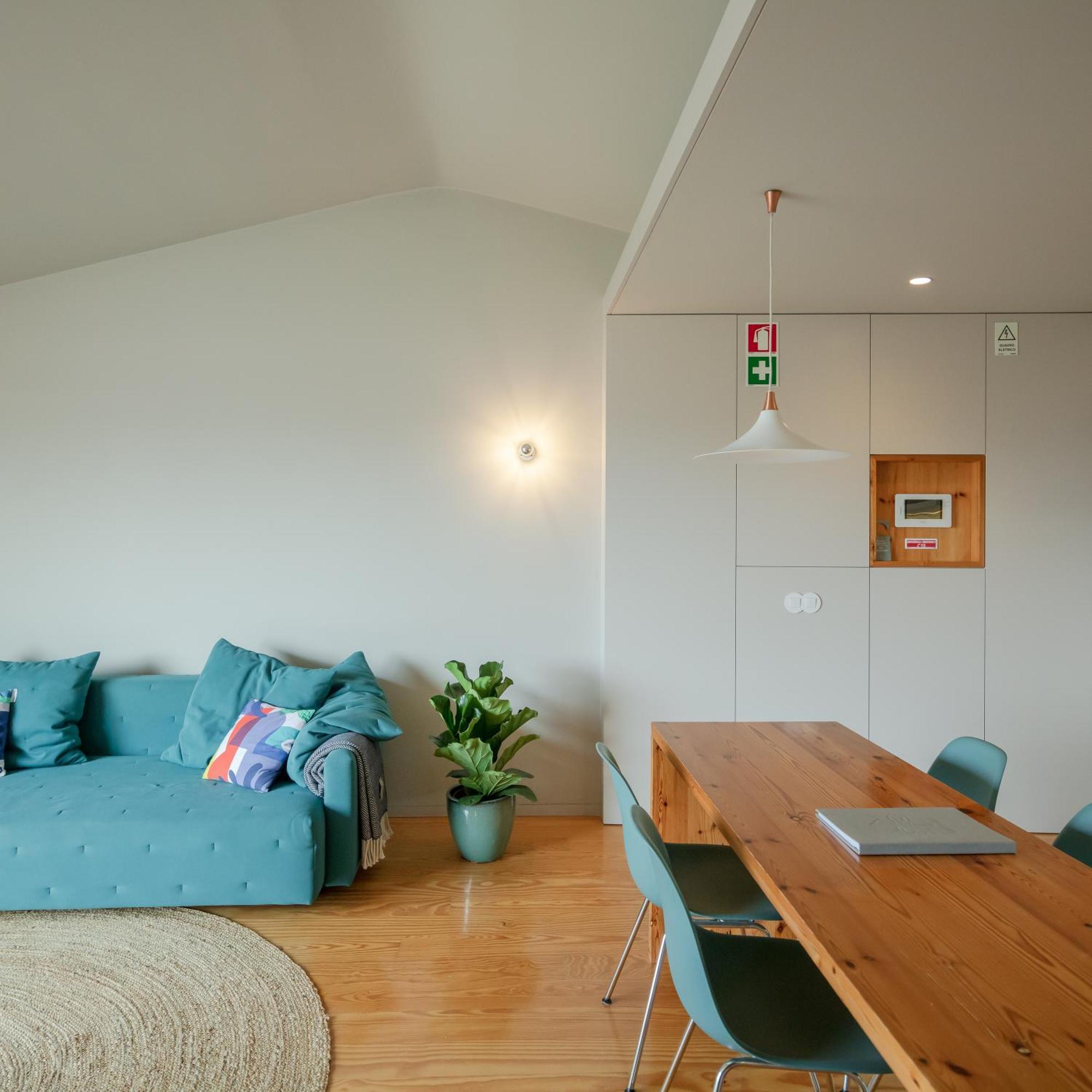 Baumhaus Serviced Living - Art & Design Apartments Porto Exterior photo