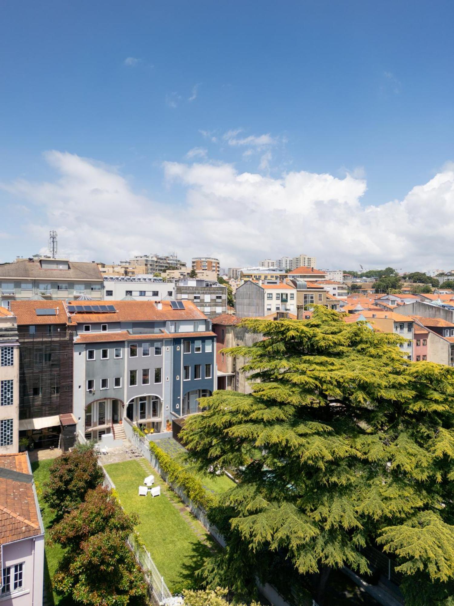 Baumhaus Serviced Living - Art & Design Apartments Porto Exterior photo